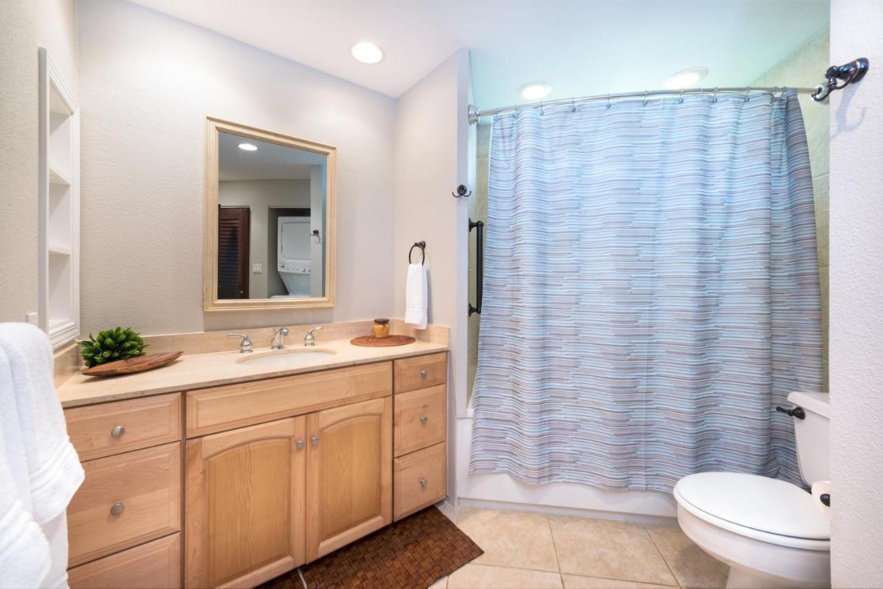 Puu Poa Ocean Bluff Condo, Incredible Views, Walk To Beaches, Pool & Tennis Princeville Eksteriør billede